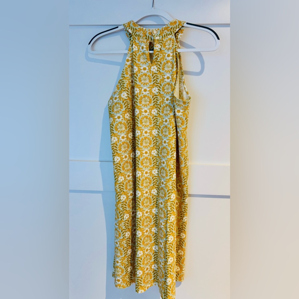 Spartina 449 Gabbi Halter Dress – Size Medium

An easy pack-and-go dress! - Picture 5 of 6
